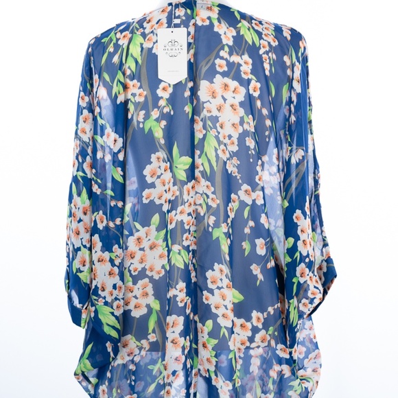 ⭐️LAST CHANCE⭐️ Olrain Blue Cherry Blossom Kimono - Picture 2 of 7